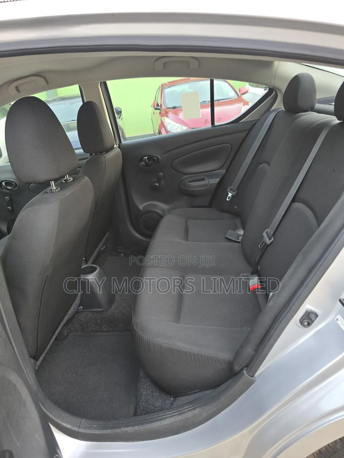 Nissan Versa 1.6 S 2019 Silver