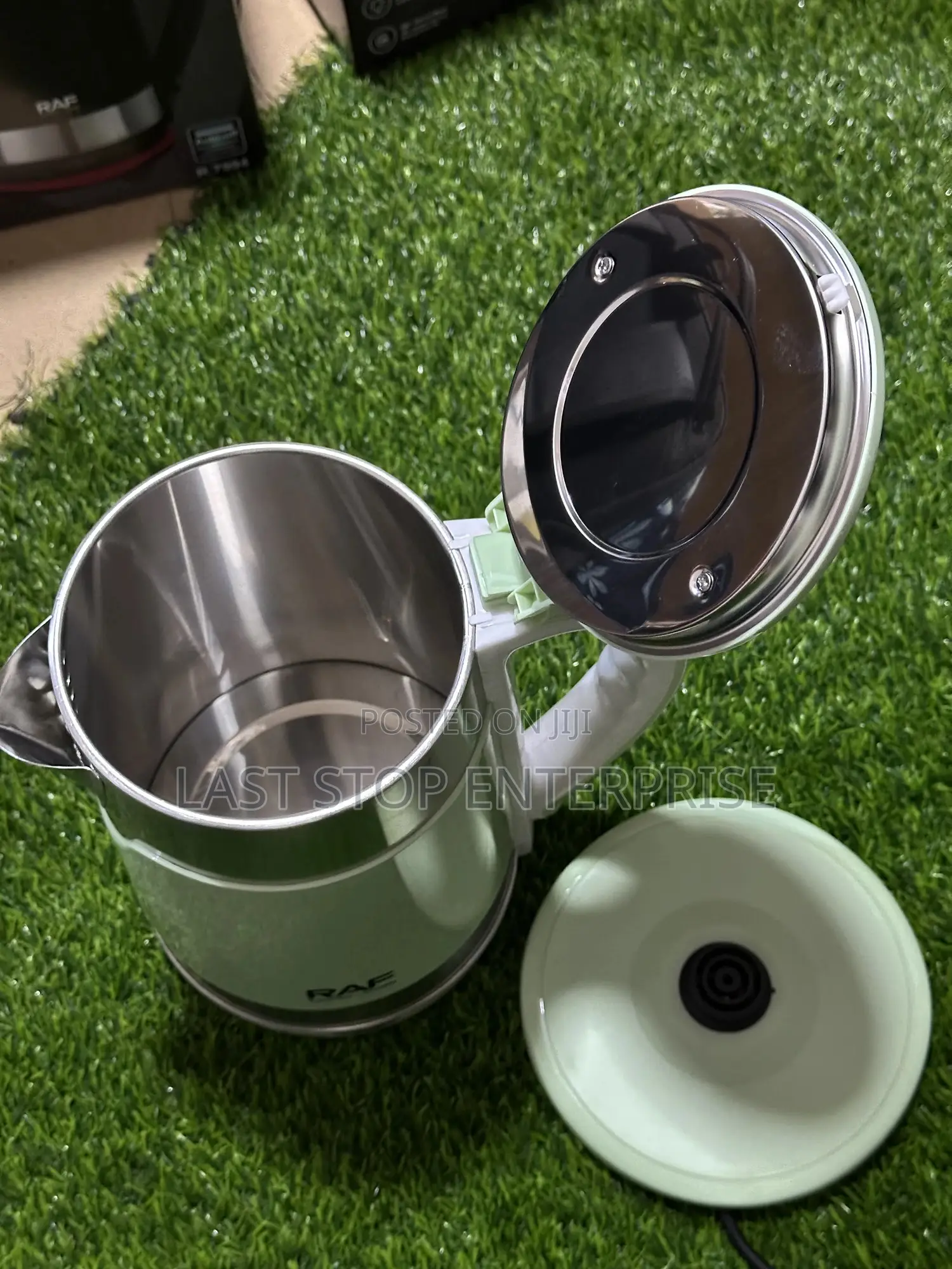 Quality And Classic Electric Kettle