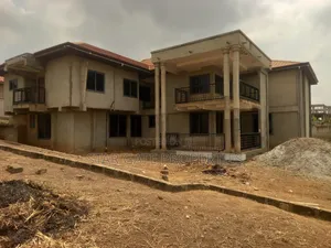6bdrm House in Atwima Techiman for sale