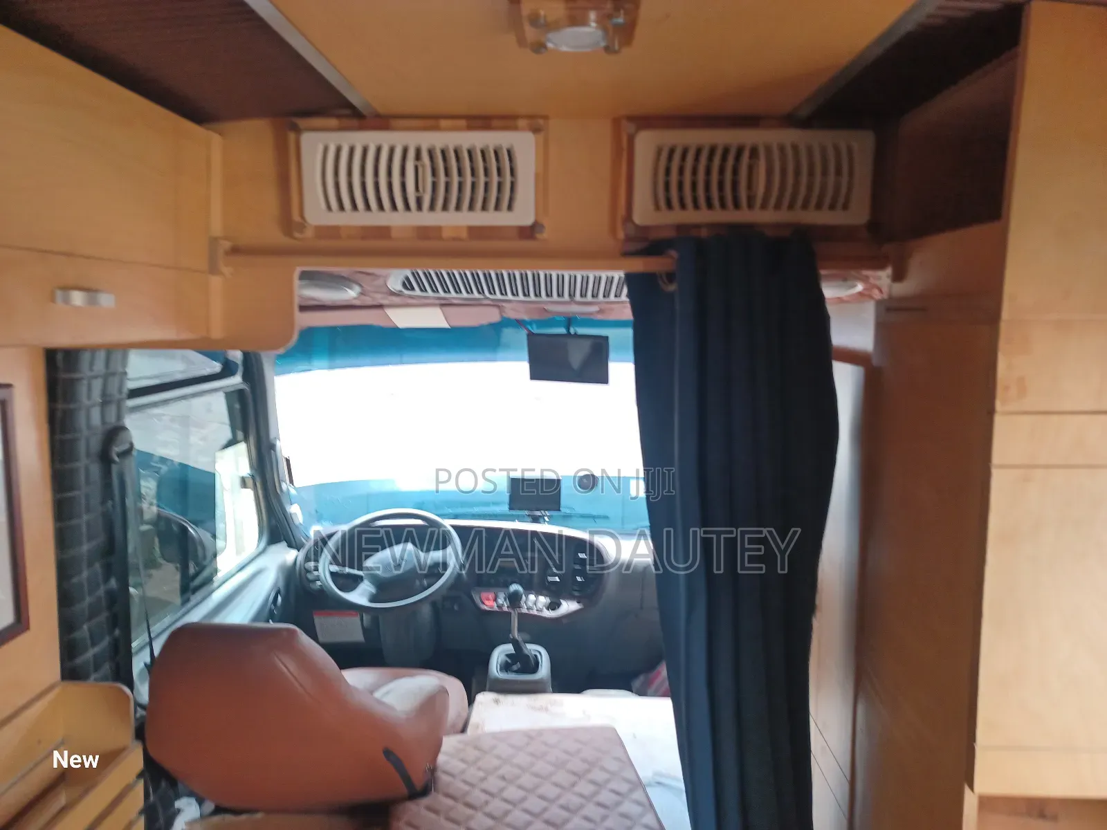 Hyundai County 2014 Black