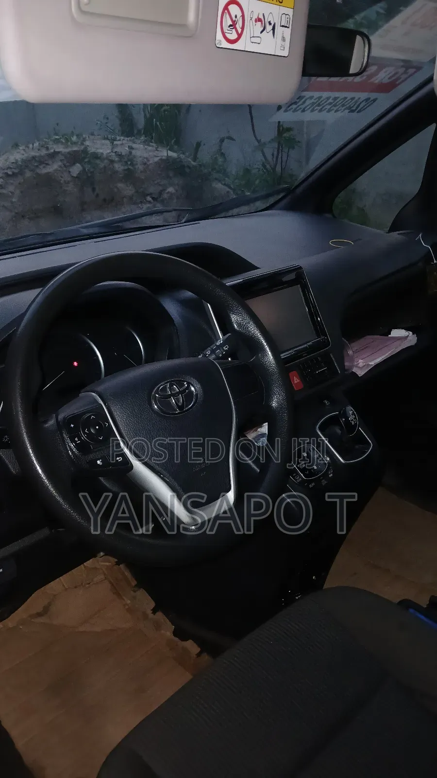Toyota Voxy 2015 Black