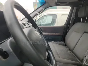 Toyota HiAce 2012 Black
