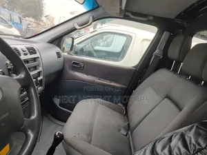 Toyota HiAce 2012 Black