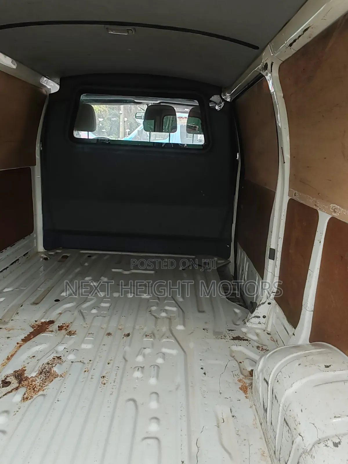 Toyota HiAce 2012 Black