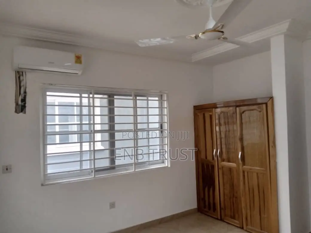 5bdrm Duplex in Oyarifa, Pentecost for rent