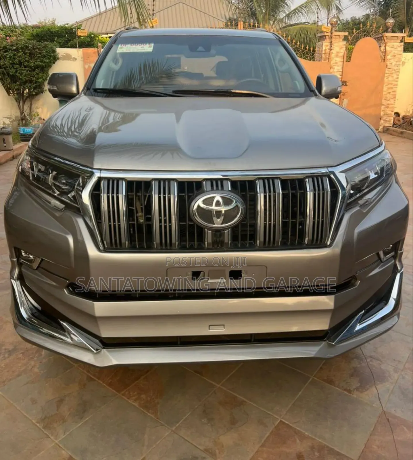 Toyota Land Cruiser Prado 2022 Gray