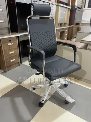 High-Back Leather Office Chair With Headrest