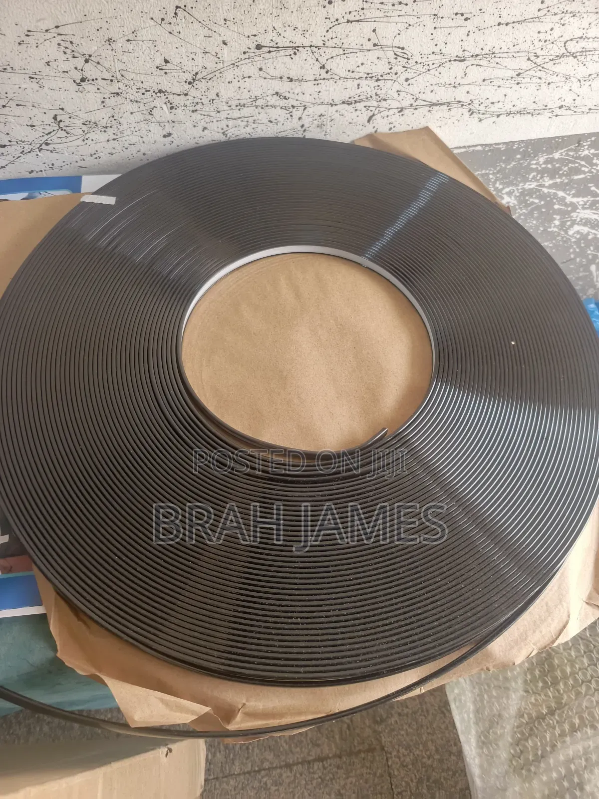 Black Frame Strip