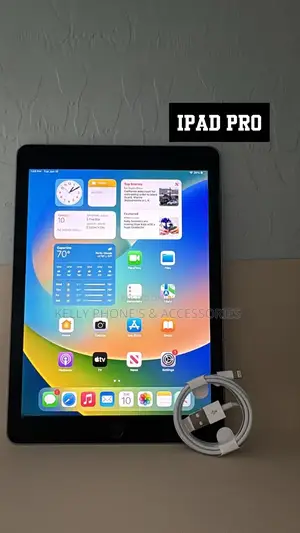 Apple iPad 9.7 64 GB Black
