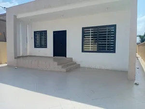 3bdrm House in Pokuase Odumasi for sale