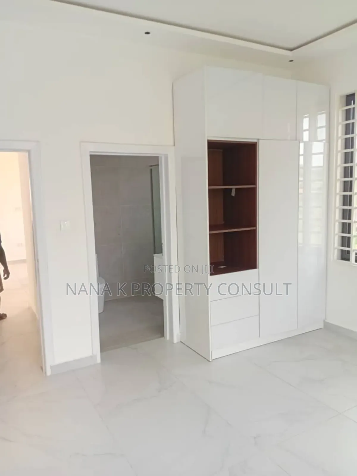 3bdrm House in Pokuase Odumasi for sale