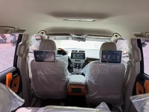 Toyota Land Cruiser Prado 2015 White