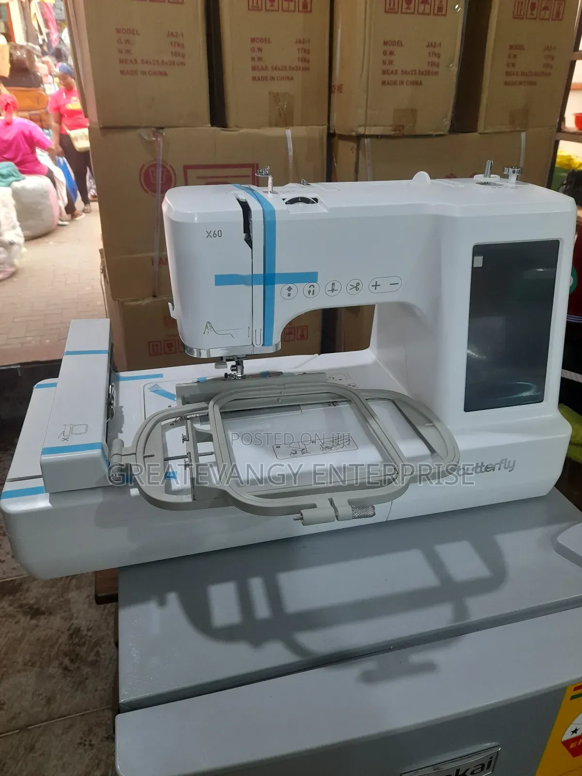 Brandnew Butterfly Sewing and Embroidery Machine