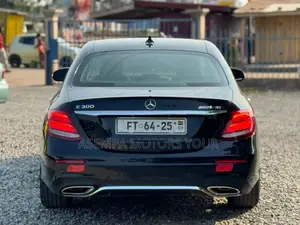 Mercedes-Benz E300 2018 Black