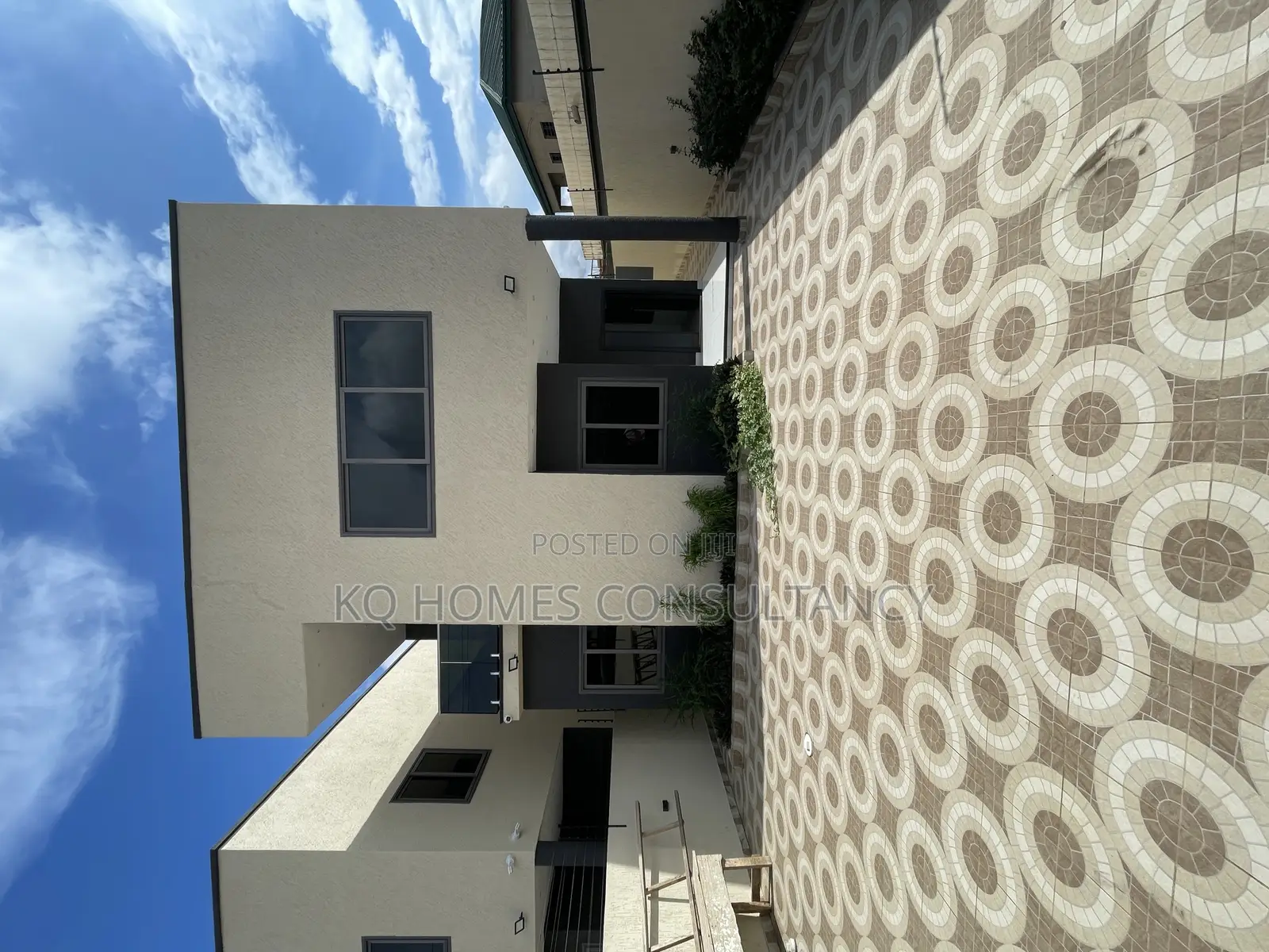 4bdrm House in Ashaley Botwe for sale