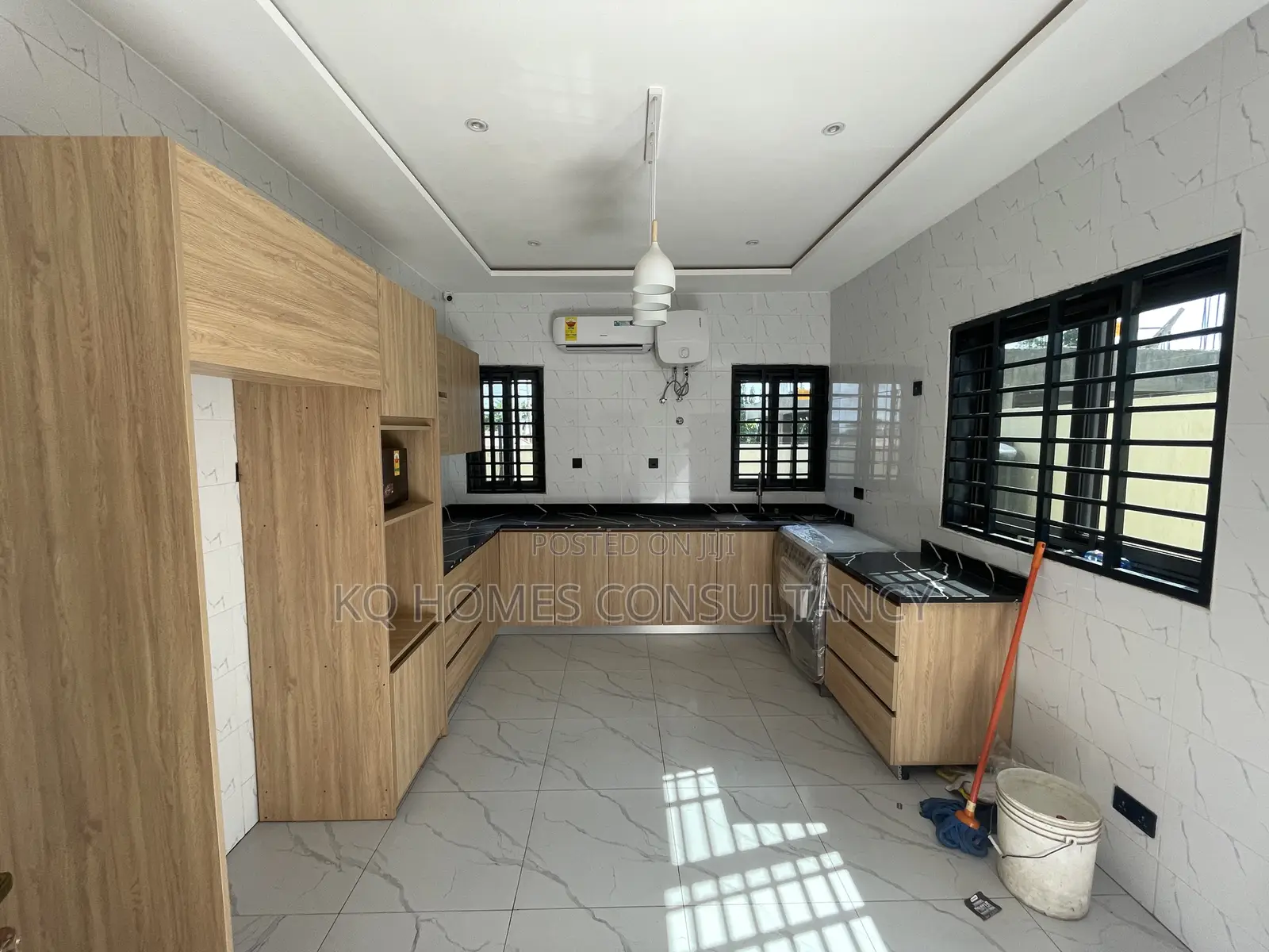 4bdrm House in Ashaley Botwe for sale