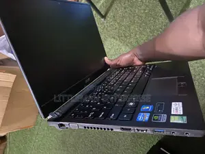 Laptop Acer TravelMate TimelineX 8481T 4GB Intel Core I7 HDD+SSD 16 GB