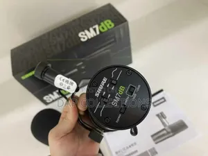 Shure Sm7db