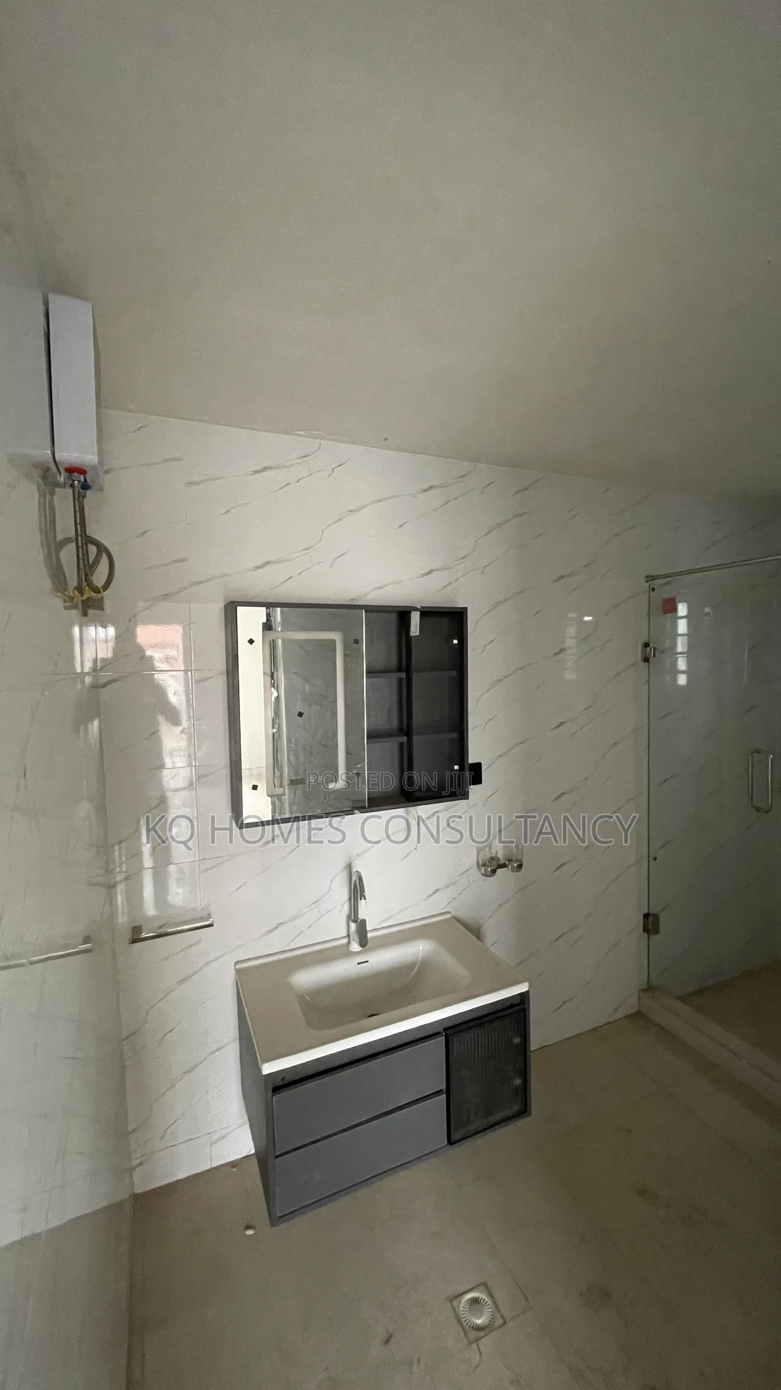 4bdrm House in Spintex, Coastal for sale