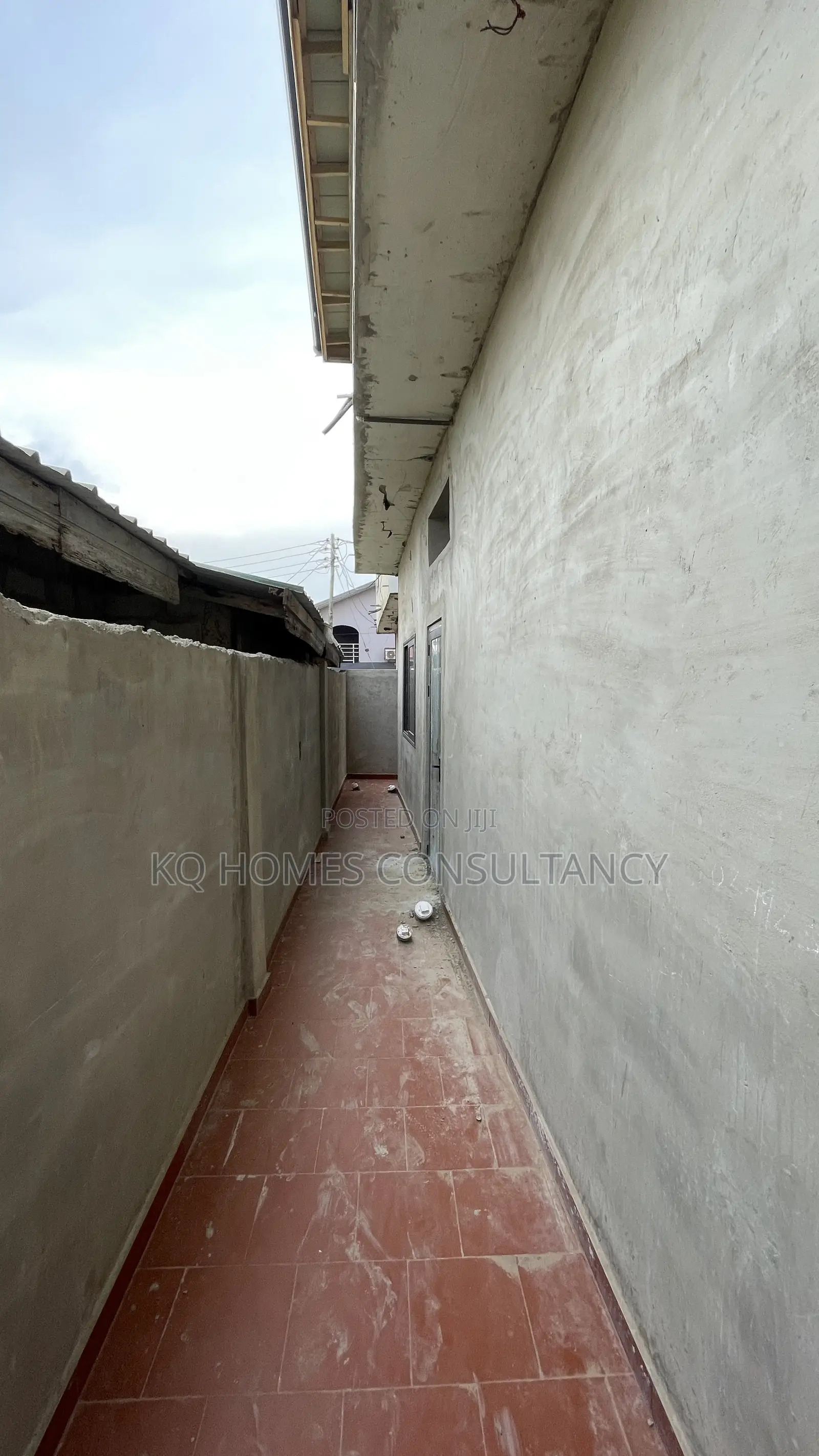 4bdrm House in Spintex, Coastal for sale