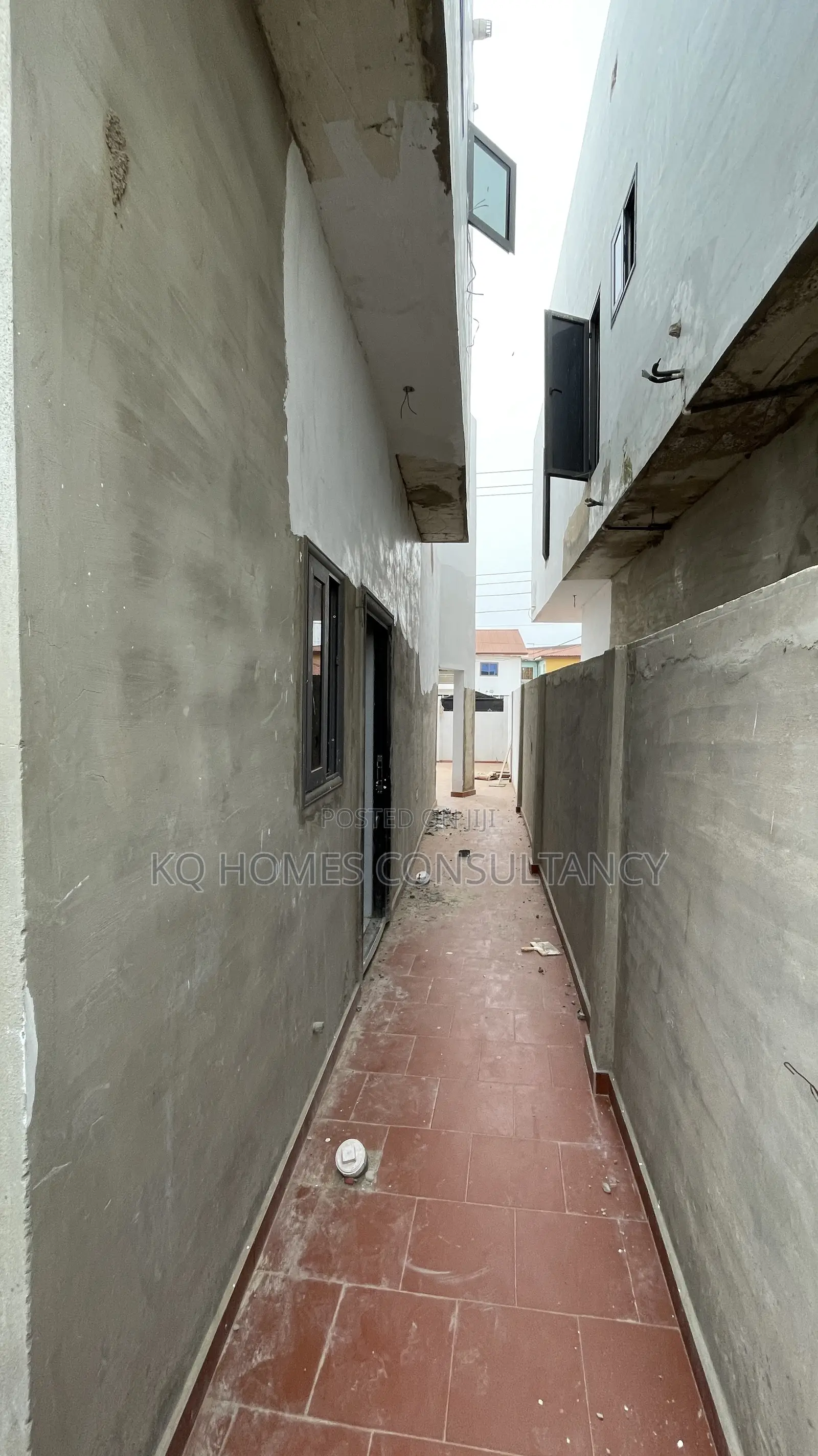 4bdrm House in Spintex, Coastal for sale