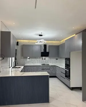 3bdrm House in Lakeside Estates for sale