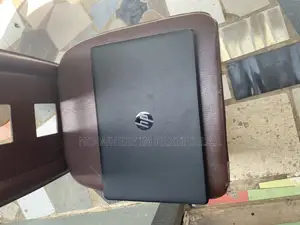 Laptop HP 15 4GB Intel HDD+SSD 1T