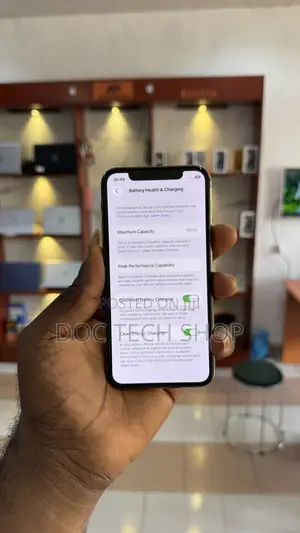 Apple iPhone 11 Pro 64 GB Gold