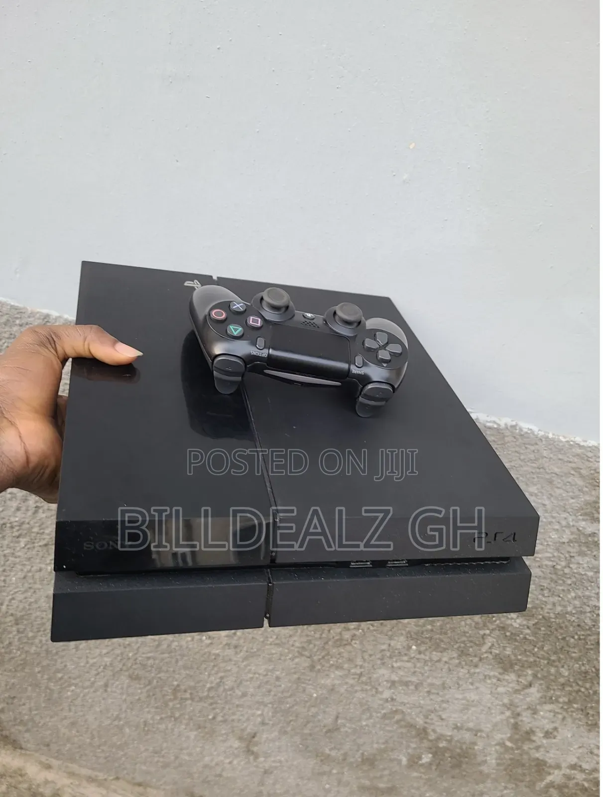 Ps4 Standard With 1 Game Cd