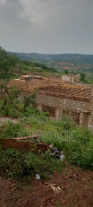 Experience Carpenter With Materials For Rent