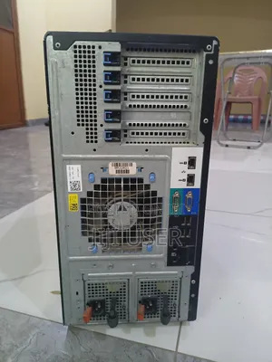 Server Dell PowerEdge T40 64GB Intel Xeon HDD 1T