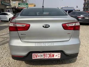 Kia Rio EX 4dr Sedan (1.6L 4cyl 6A) 2016 Silver