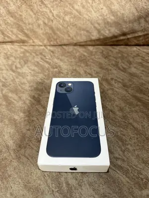New Apple iPhone 13 128 GB Black