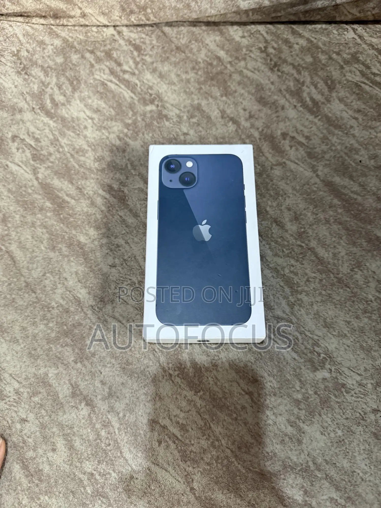 New Apple iPhone 13 128 GB Black