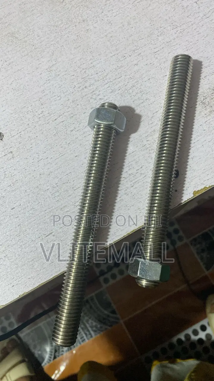 M18 X 180mm Galvanized Fully Threaded Stud Rod
