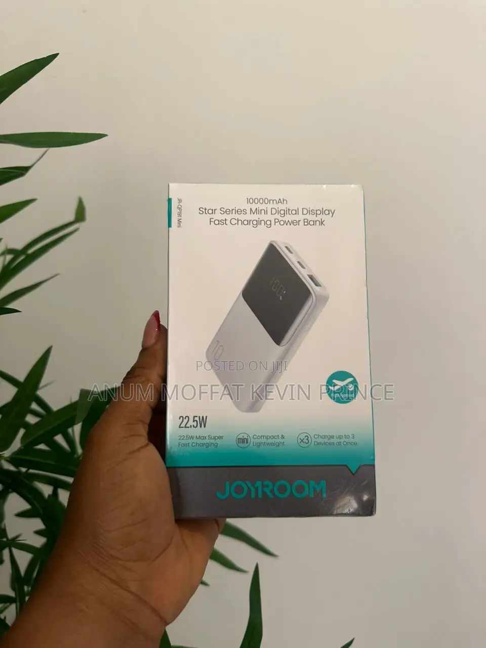 10000mah Star Series Mini Digital Display Fast Charging Power Bank