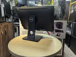 Desktop Computer Dell OptiPlex 5250 8GB Intel Core I5 SSD 256GB