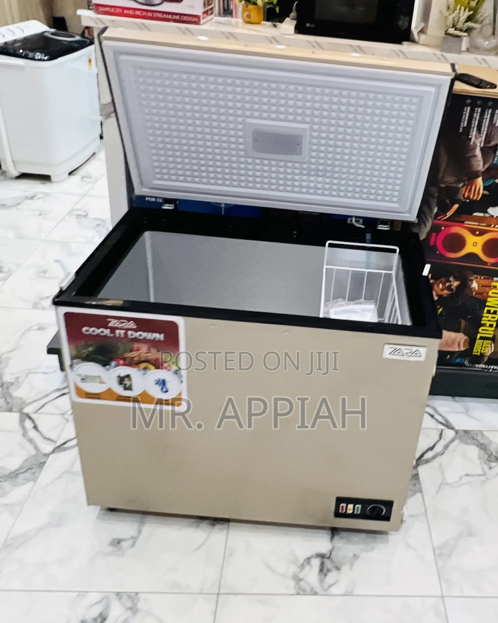 Zara-300flg Single Door Electric Chest Freezer(238liters)Gold 