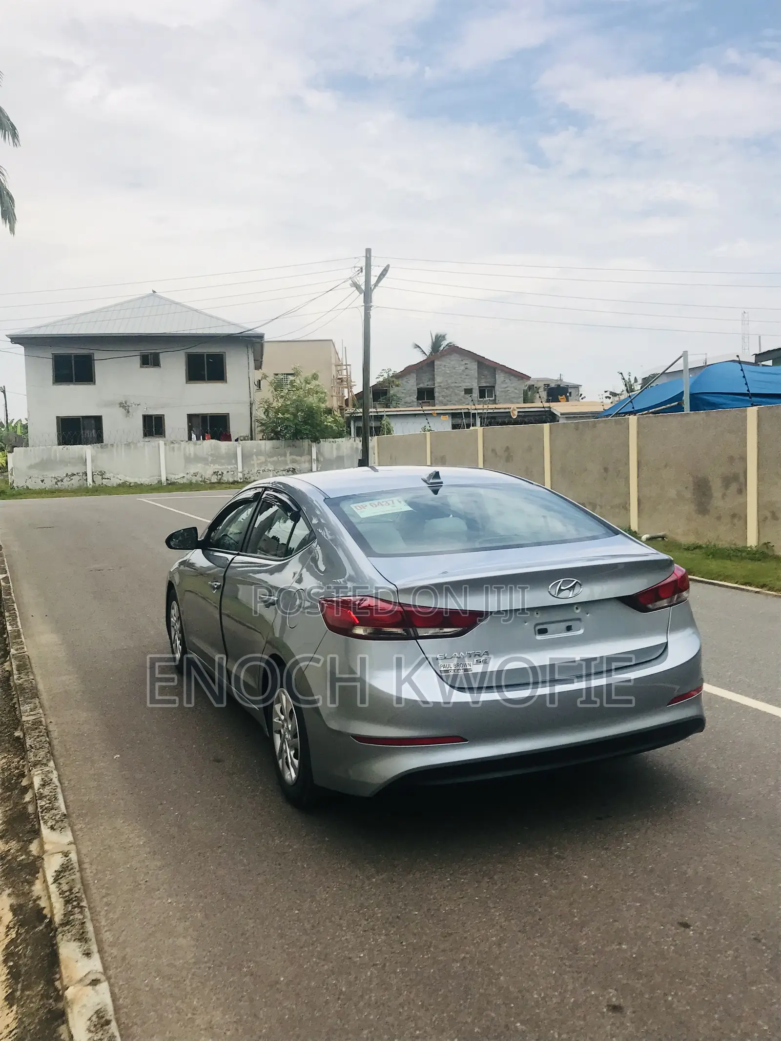 Hyundai Elantra Limited Sedan FWD (2.0L 4cyl 6A) 2017 Blue