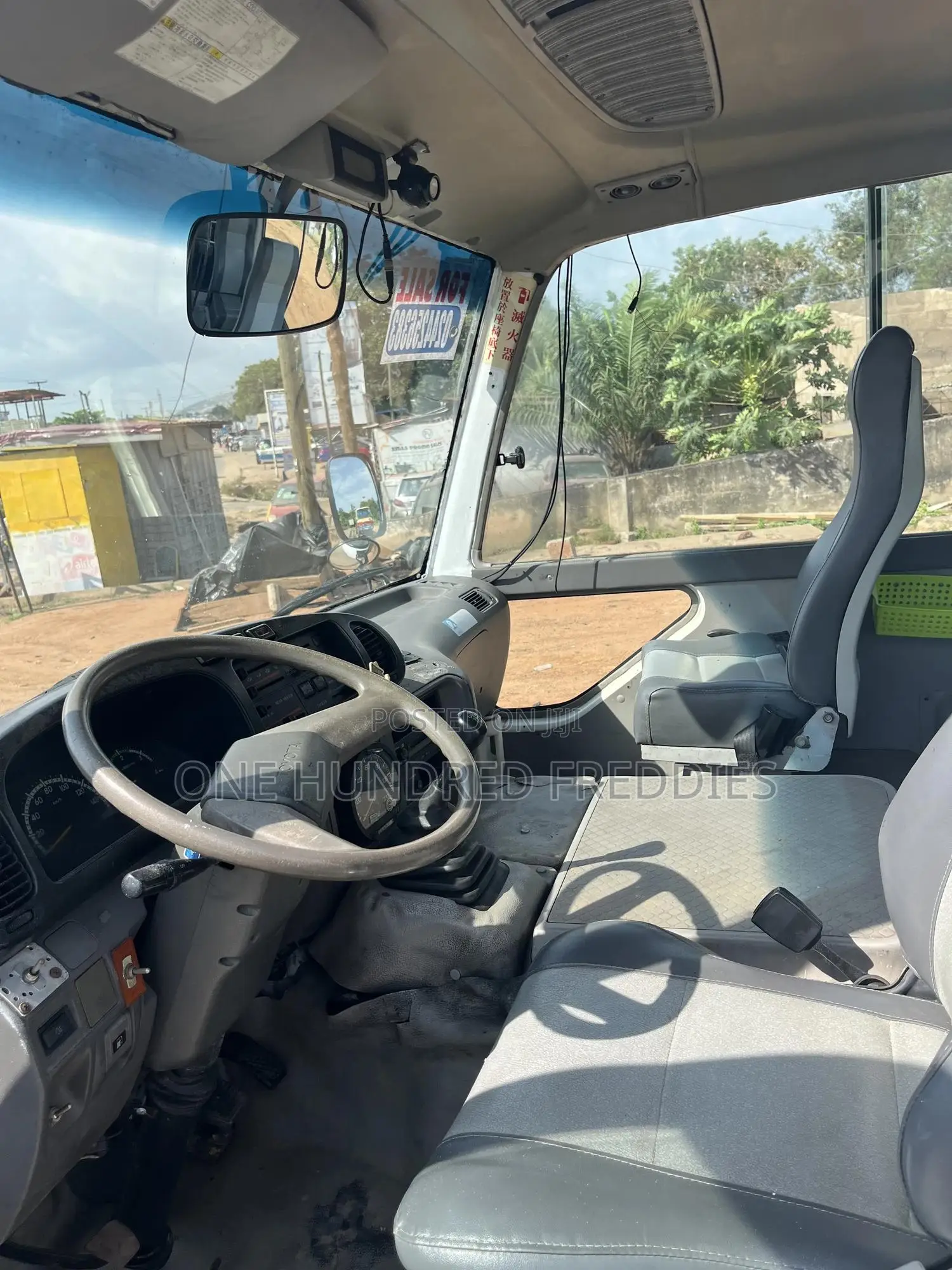 Toyota Coaster 2010 White