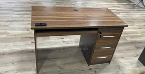 Office Table 1.4m