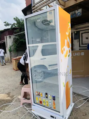 Get a New White Zara-600dfg Zara Display Fridge 591 Itr Single Door