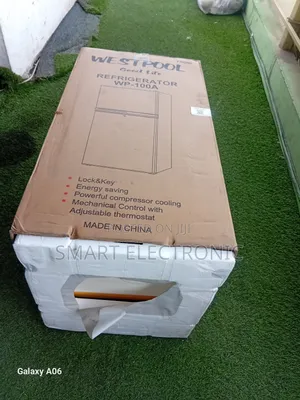 Westpool 80l Energy-Saving Compact Fridge Westpool