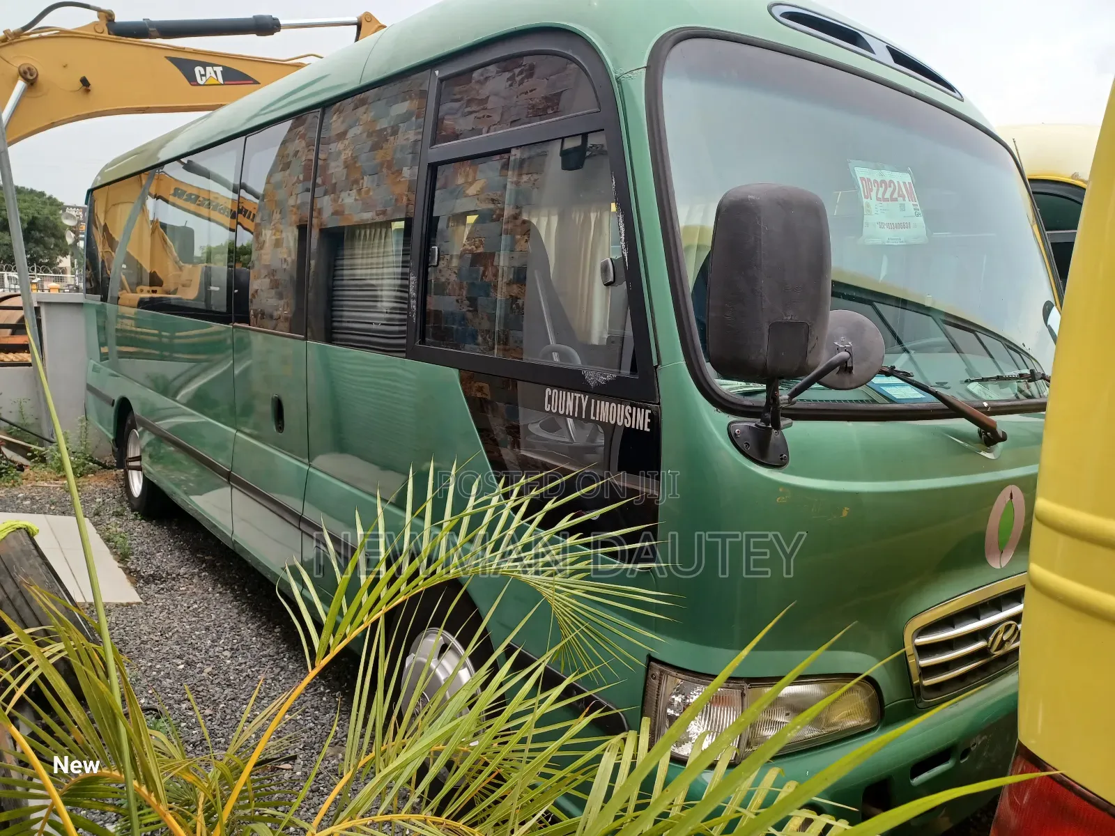 Hyundai County 2012 Green