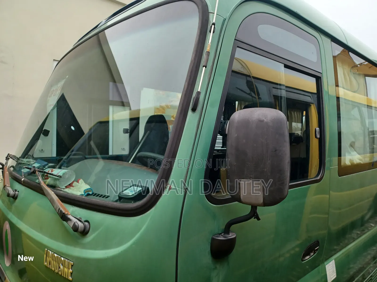 Hyundai County 2012 Green