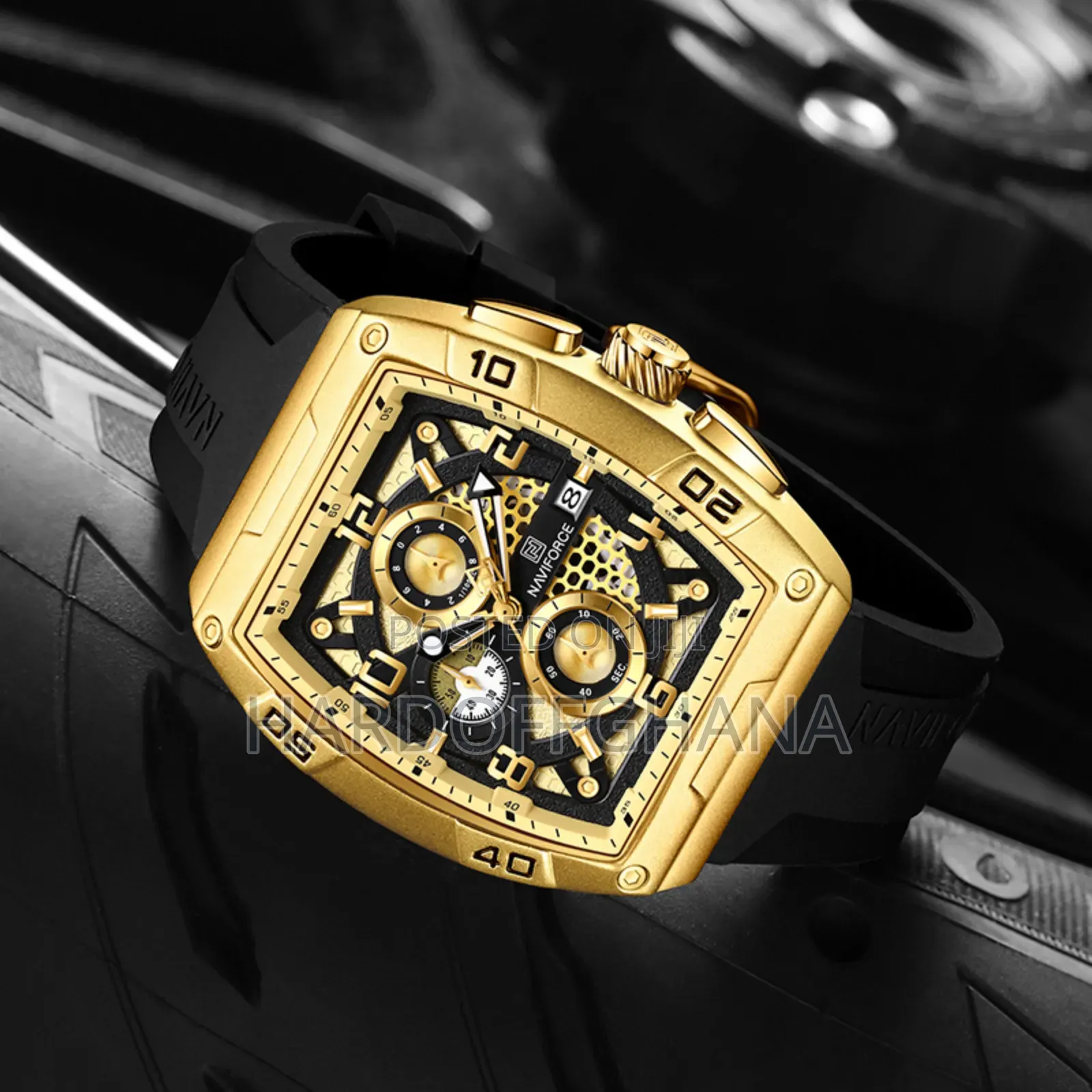 Naviforce Nf8052 Men's Chronograph Watch