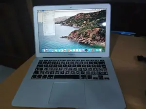 Laptop Apple MacBook Air 8GB Intel Core i5 HDD+SSD 128GB