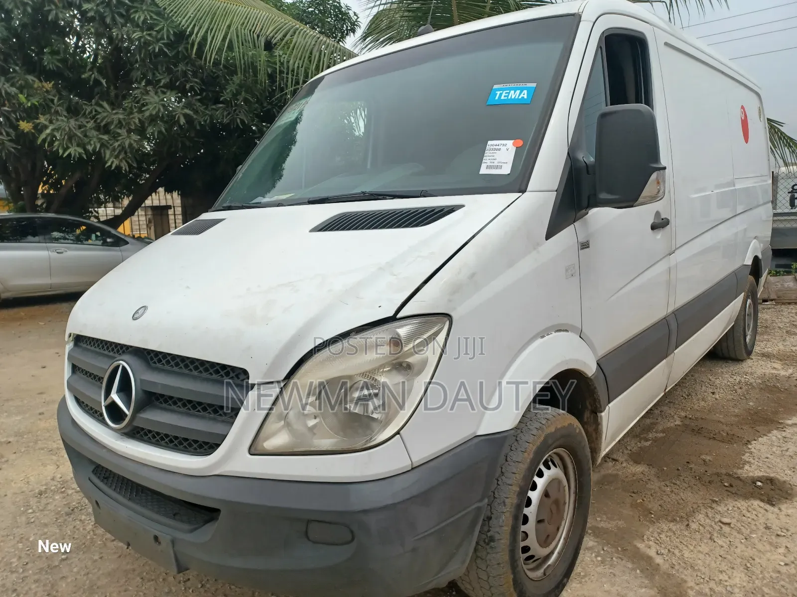 Mercedes-Benz Sprinter 2012 White