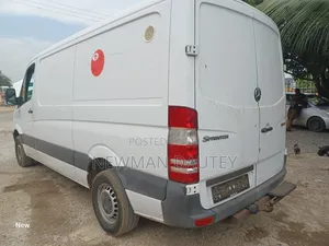 Mercedes-Benz Sprinter 2012 White
