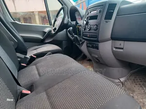 Mercedes-Benz Sprinter 2012 White